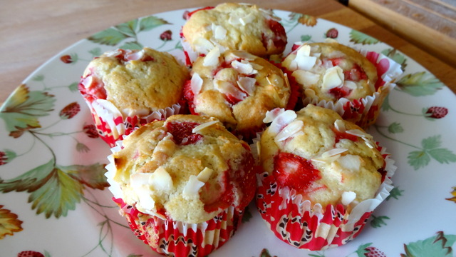 1-Muffins fraise & pomme 057